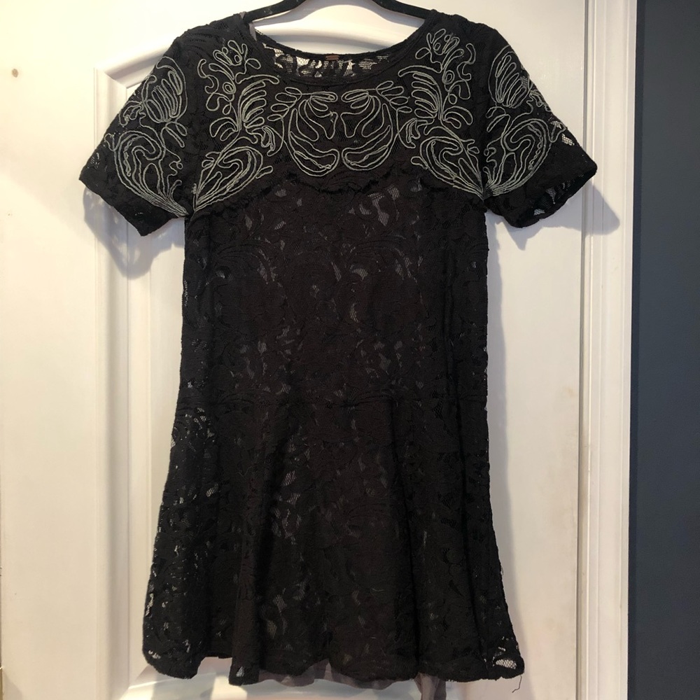 Free People black lace dress - size small